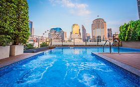 อาราวาน่า รีเจนซี่ปาร์ค สุขุมวิท